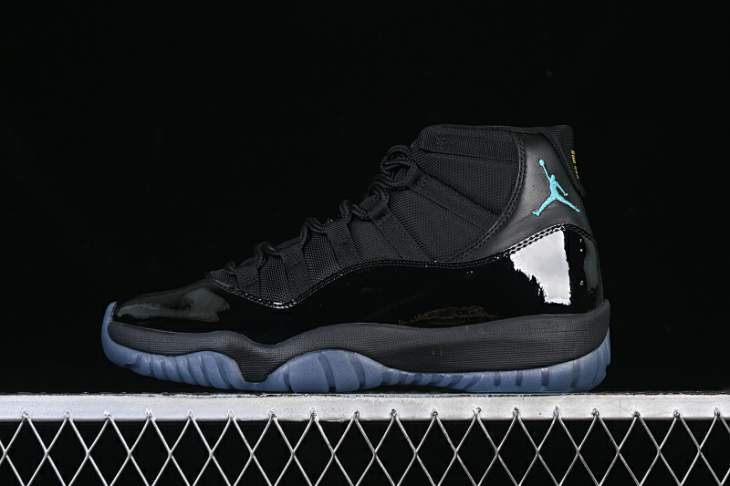 Picture of Air Jordan 11 _SKUfw20757863975810302fw